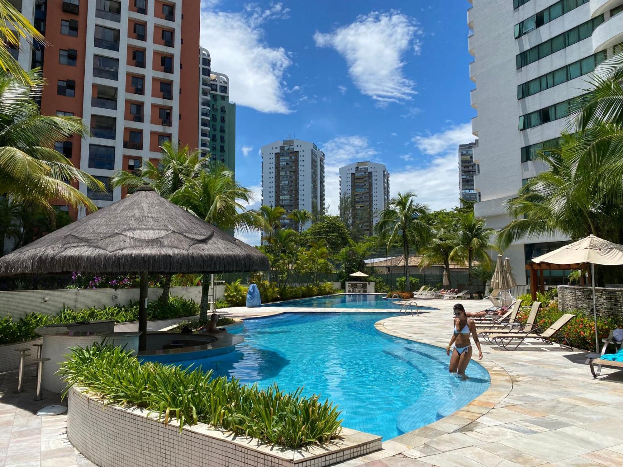 Apartment Flat Com Vista De Cinema Da Barra Da Tijuca - 5 Min Da - Ar Condicionado, Portaria 24h, Wi-fi 500 Mbps Rio de Janeiro